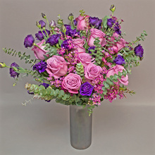 Ecou Violet - buchet cu lyzianthus si trandafiri